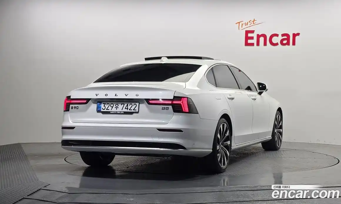 Volvo S90 2026 2.0 Автомат в Москве № 212752, фото 11