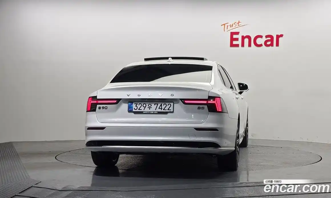 Volvo S90 2026 2.0 Автомат в Москве № 212752, фото 17