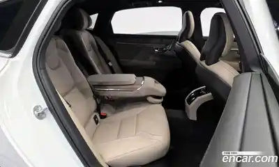 Volvo S90 2026 2.0 Автомат в Москве № 212752, миниатюра 2