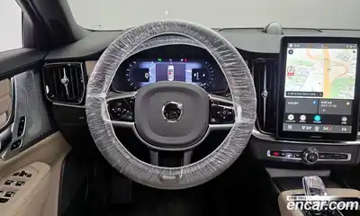 Volvo S90 2026 2.0 Автомат в Москве № 212752, миниатюра 3