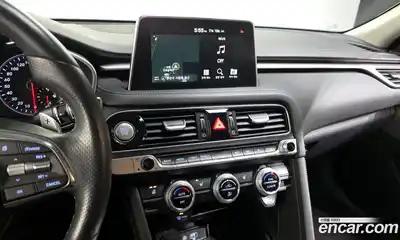 Genesis G70 2018 2.0 Автомат в Москве № 21409, миниатюра 4