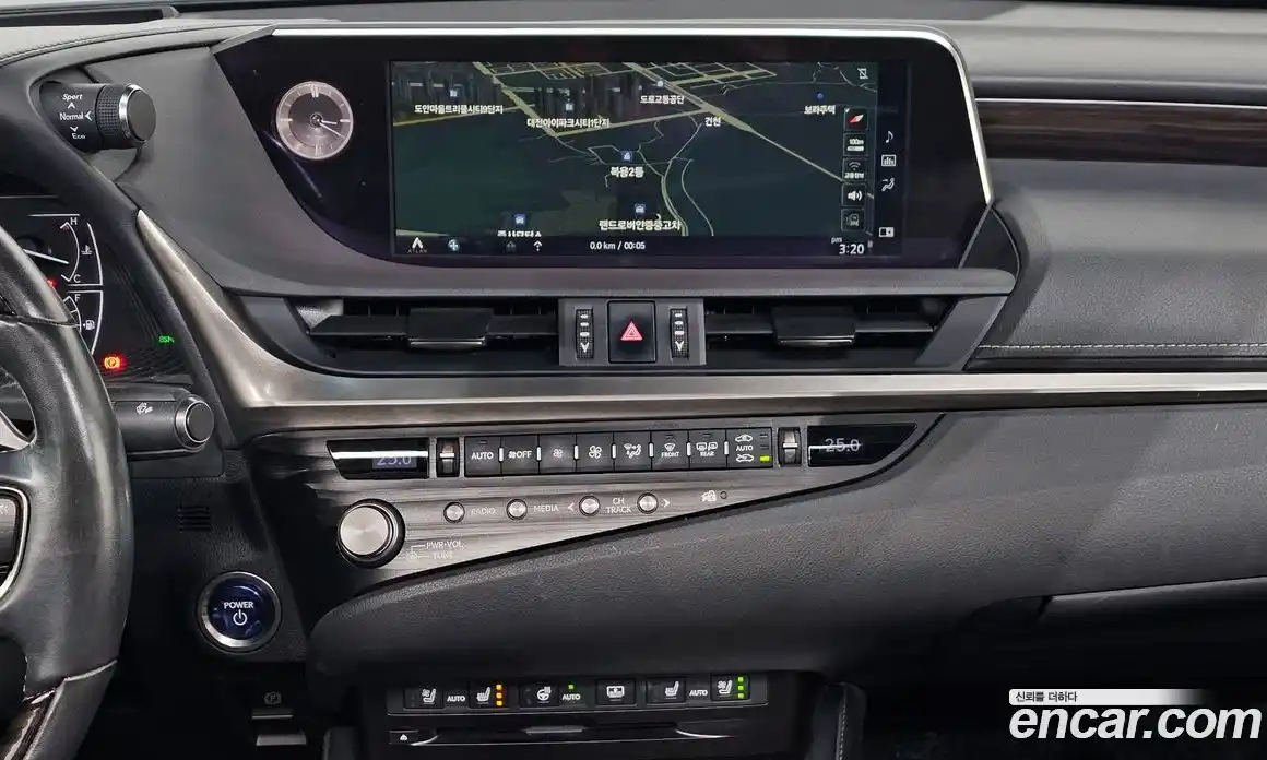 Lexus ES 2021 2.5 Автомат в Москве № 214706, фото 12