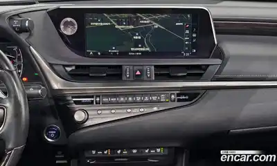 Lexus ES 2021 2.5 Автомат в Москве № 214706, миниатюра 12