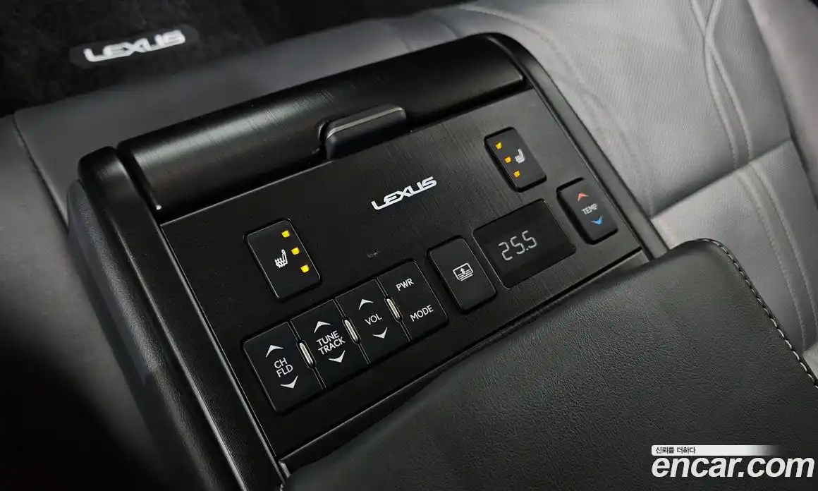 Lexus ES 2021 2.5 Автомат в Москве № 214706, фото 19