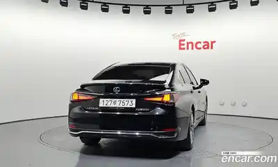 Lexus ES 2021 2.5 Автомат в Москве № 214706, миниатюра 4