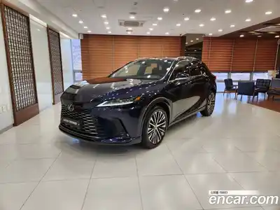 Lexus RX, 2025