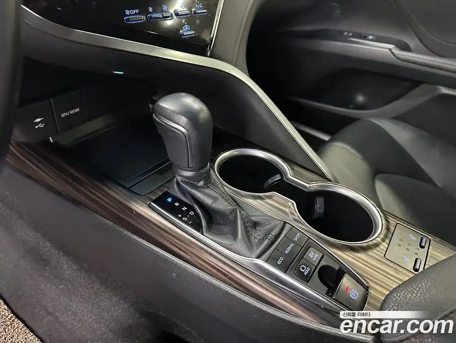 Toyota Camry 2018 2.5 Вариатор в Москве № 215666, фото 9