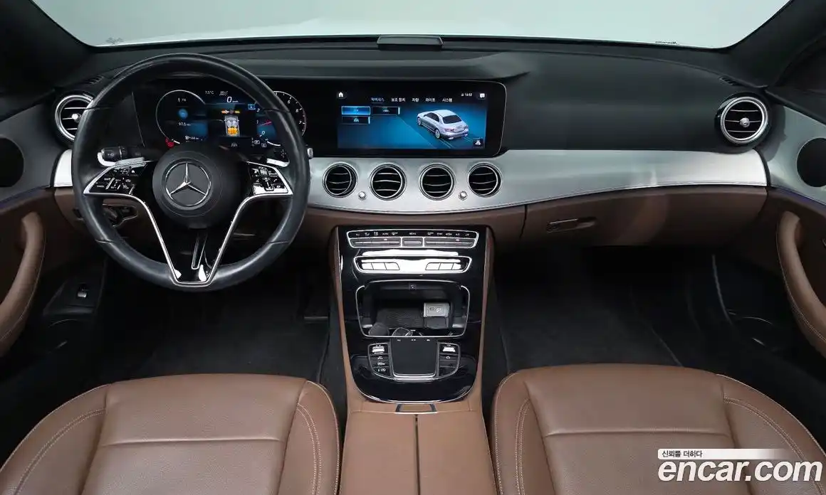 Mercedes-Benz E-Class 2021 2.0 Автомат в Москве № 225155, фото 6