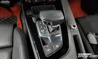 Audi A4 2023 2.0 Автомат в Москве № 228698, миниатюра 11