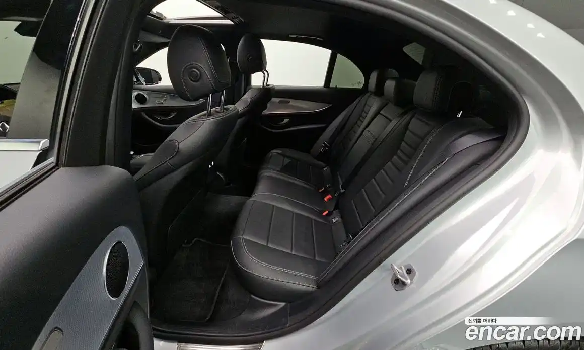 Mercedes-Benz E-Class 2020 2.0 Автомат в Москве № 229537, фото 6