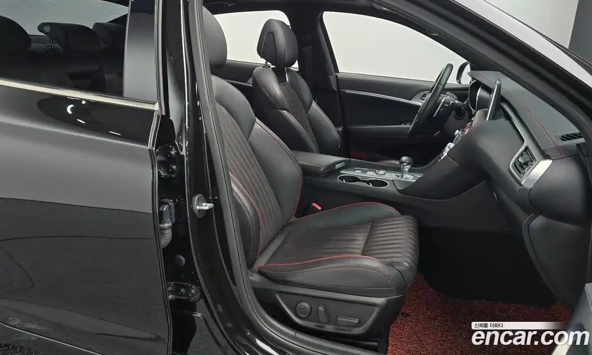 Genesis G70 2019 2.0 Автомат в Москве № 23015, фото 17