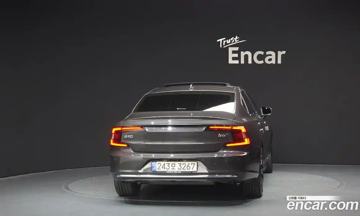 Volvo S90 2023 2.0 Автомат в Москве № 230430, фото 4