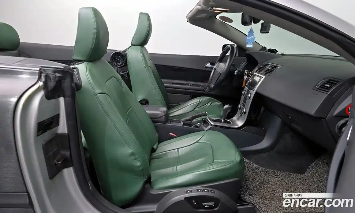 Volvo C70 2007 2.5 Автомат в Москве № 230526, фото 13