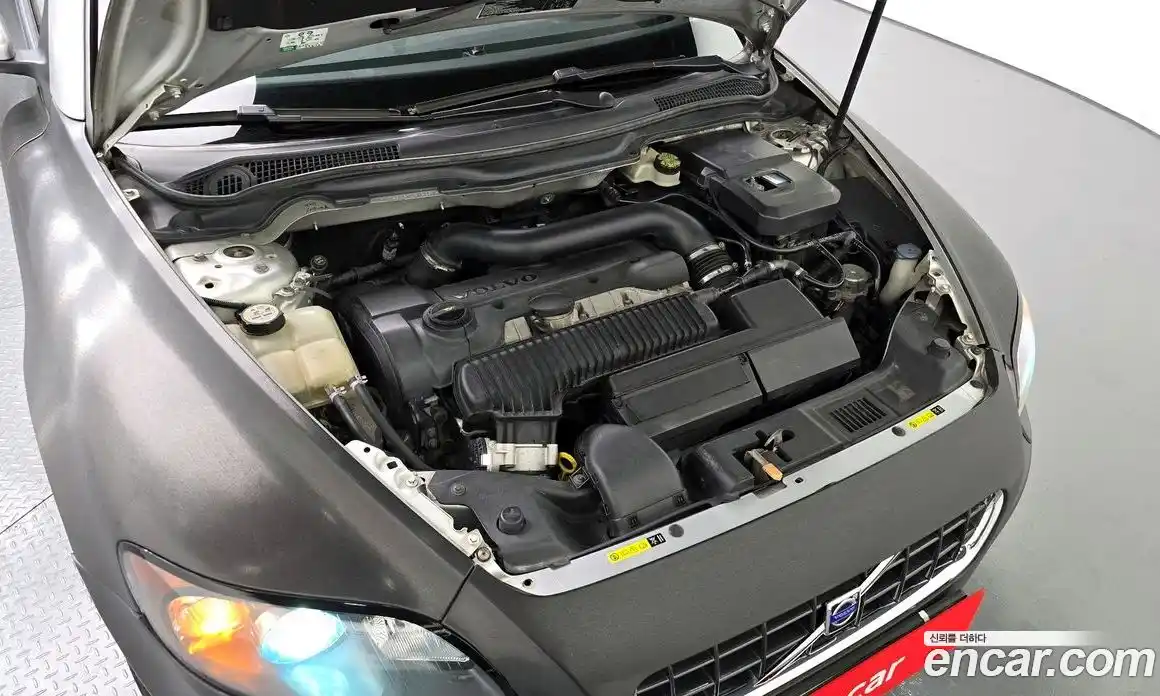 Volvo C70 2007 2.5 Автомат в Москве № 230526, фото 14