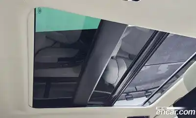 Land Rover Range-Rover 2025 3.0 Автомат в Москве № 231111, миниатюра 5