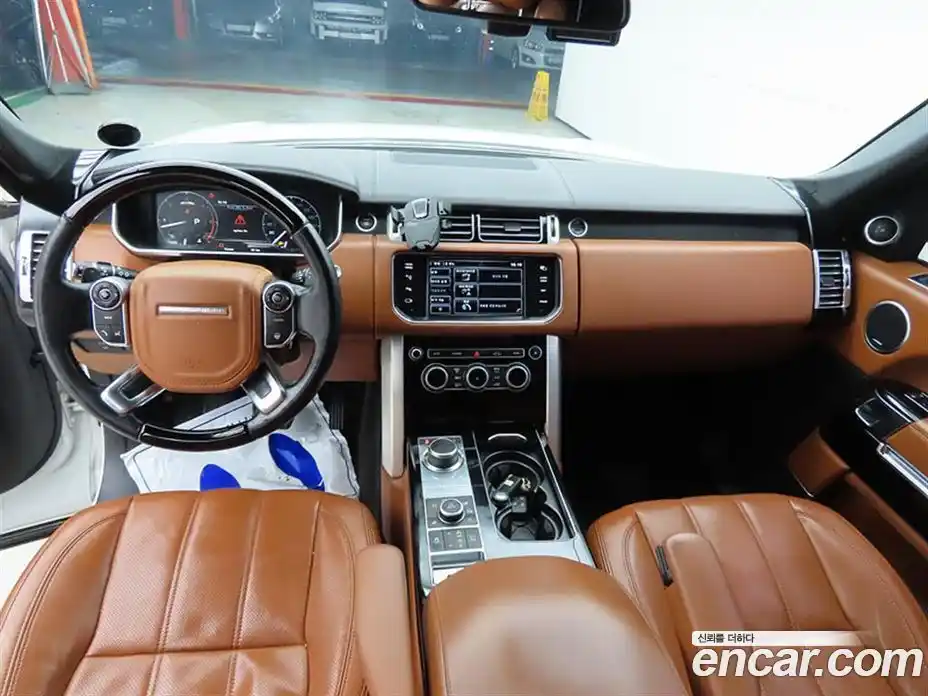 Land Rover Range-Rover 2014 4.4 Автомат в Москве № 231348, фото 7