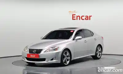 Lexus IS, 2009
