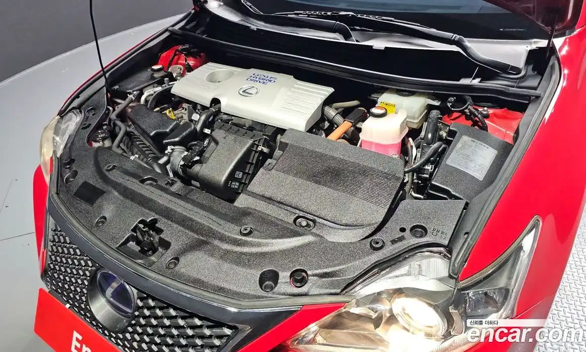 Lexus CT200h 2014 1.8 Автомат в Москве № 232057, фото 12