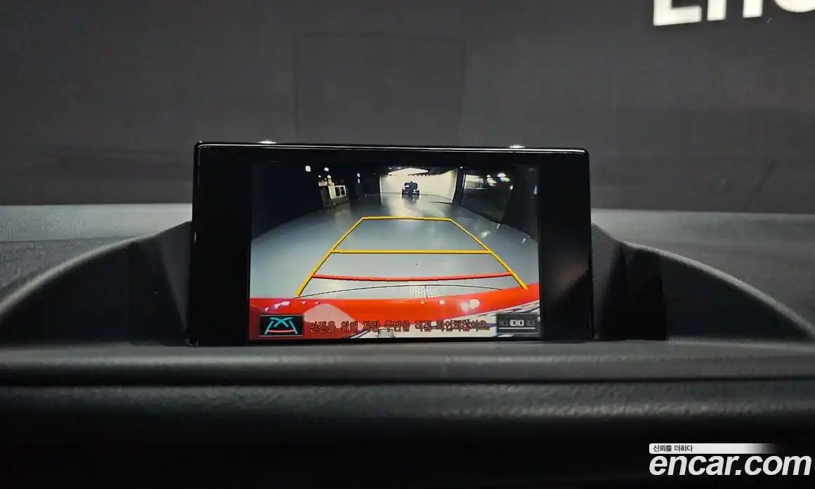 Lexus CT200h 2014 1.8 Автомат в Москве № 232057, фото 19