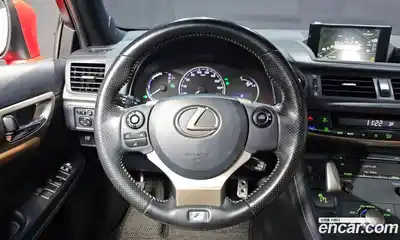 Lexus CT200h 2014 1.8 Автомат в Москве № 232057, миниатюра 5