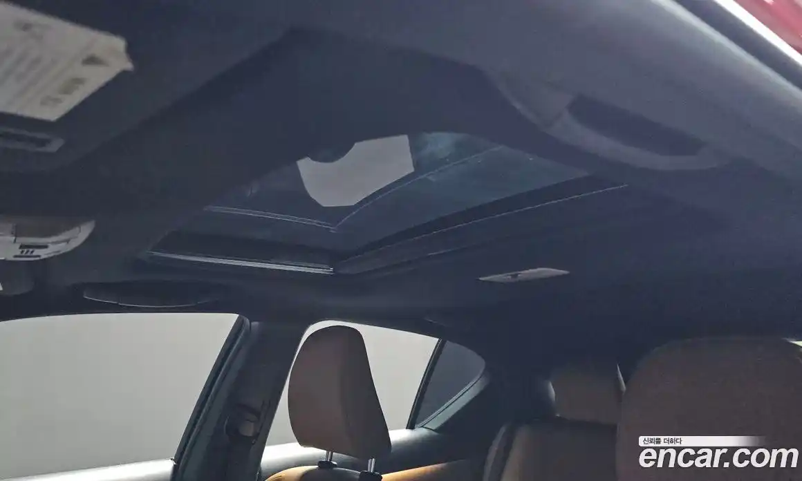 Lexus CT200h 2014 1.8 Автомат в Москве № 232057, фото 7