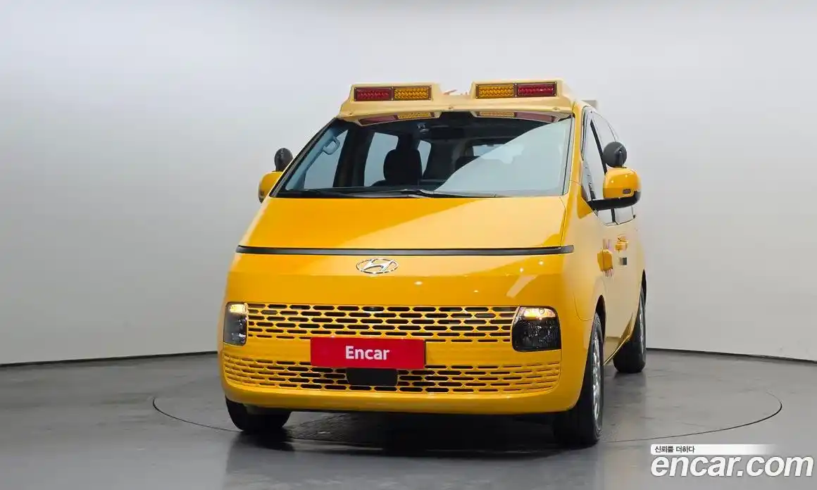 Hyundai Staria 2023 3.5 Автомат в Москве № 245030, фото 19