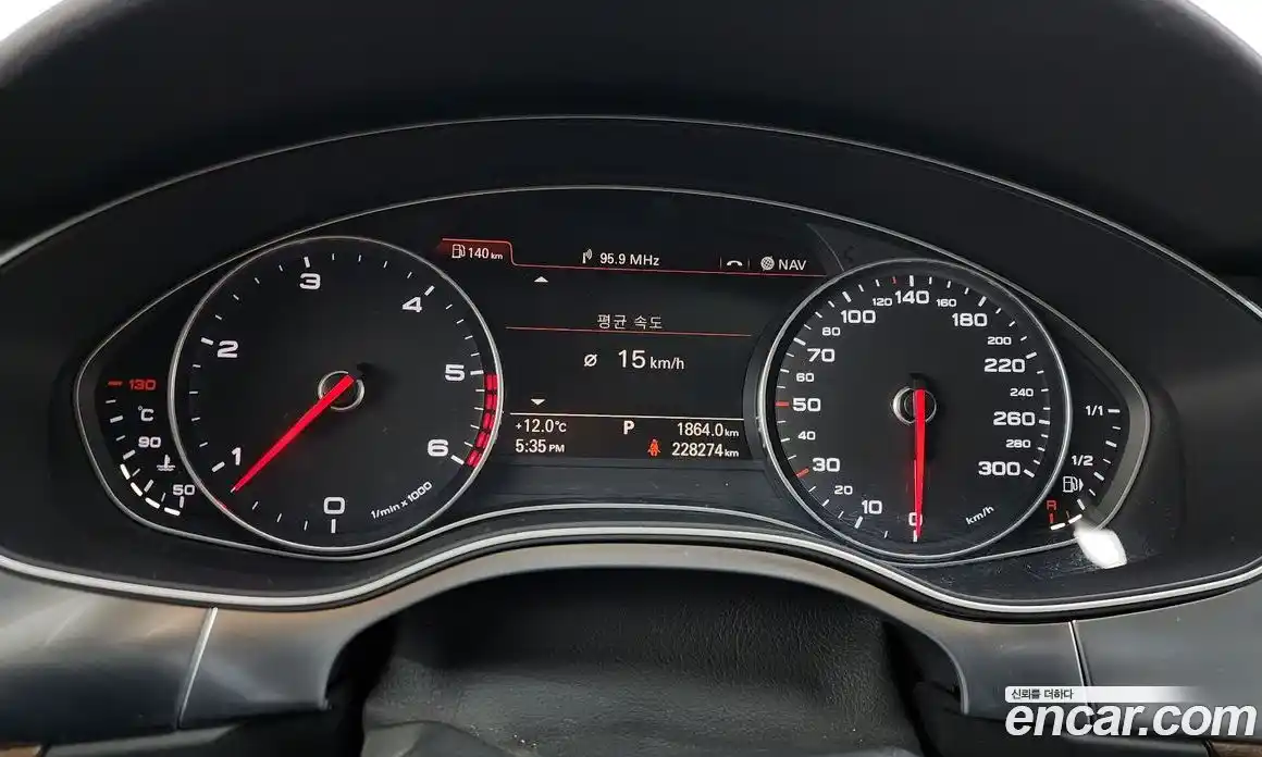 Audi A6 2015 3.0 Автомат в Москве № 249708, фото 9
