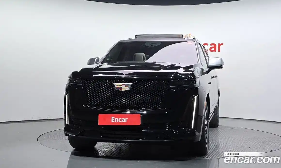 Cadillac Escalade 2023 6.2 Автомат в Москве № 256368, фото 3