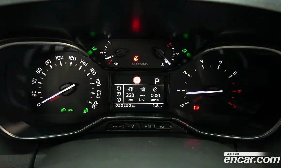 Citroen C3 Aircross 2021 1.5 Автомат в Москве № 258275, фото 8