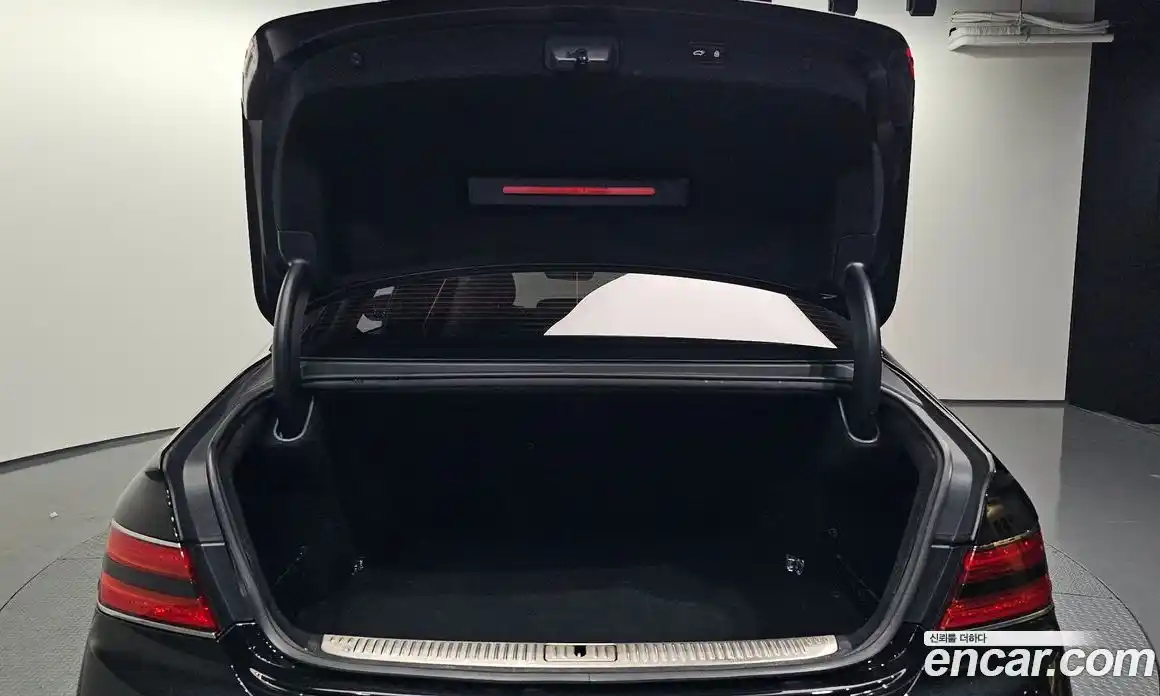 Genesis G90 2019 3.8 Автомат в Москве № 259461, фото 11