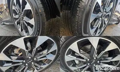 Kia Canival 2023 3.5 Автомат в Москве № 269407, миниатюра 5