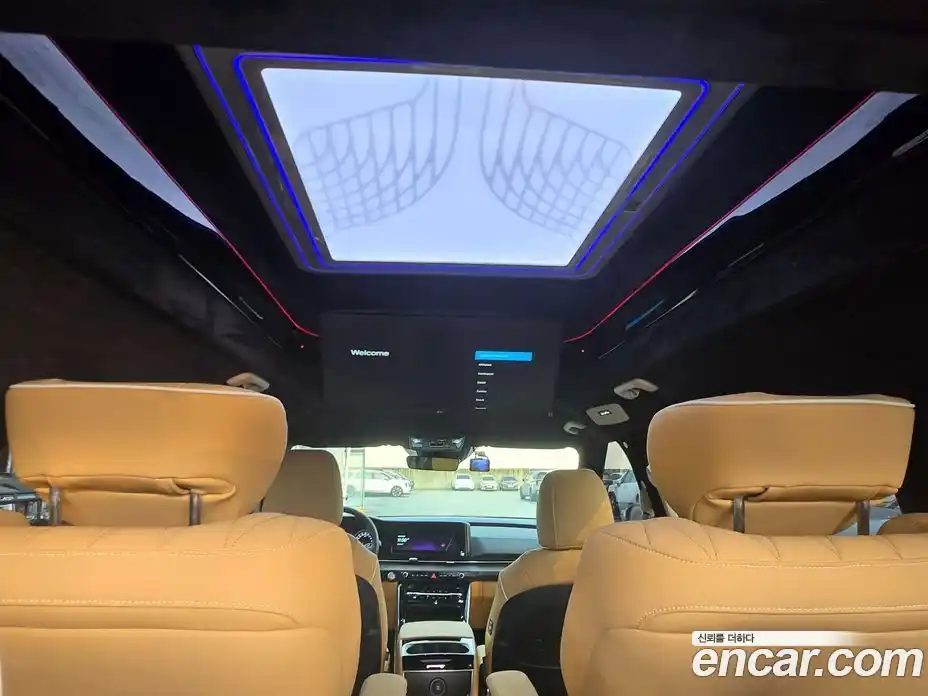 Kia Canival 2023 3.5 Автомат в Москве № 269407, фото 7