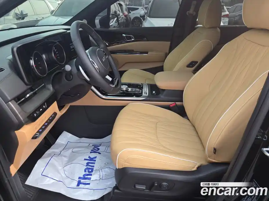 Kia Canival 2023 3.5 Автомат в Москве № 269407, фото 9