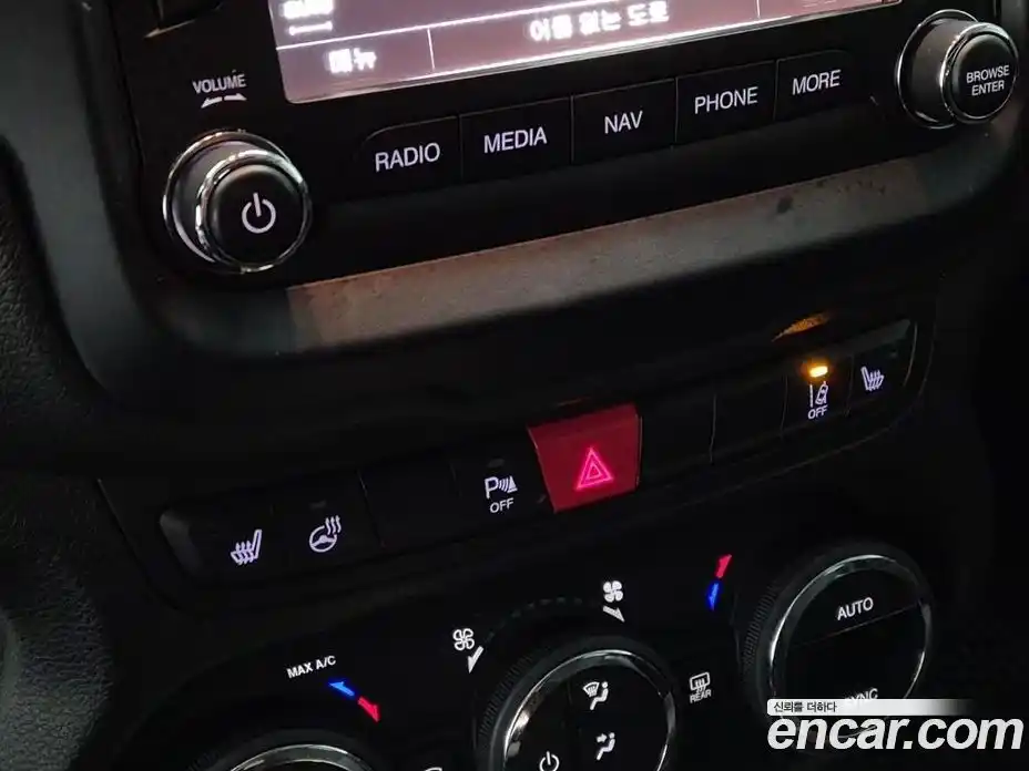 Jeep Renegade 2015 2.0 Автомат в Москве № 279163, фото 17