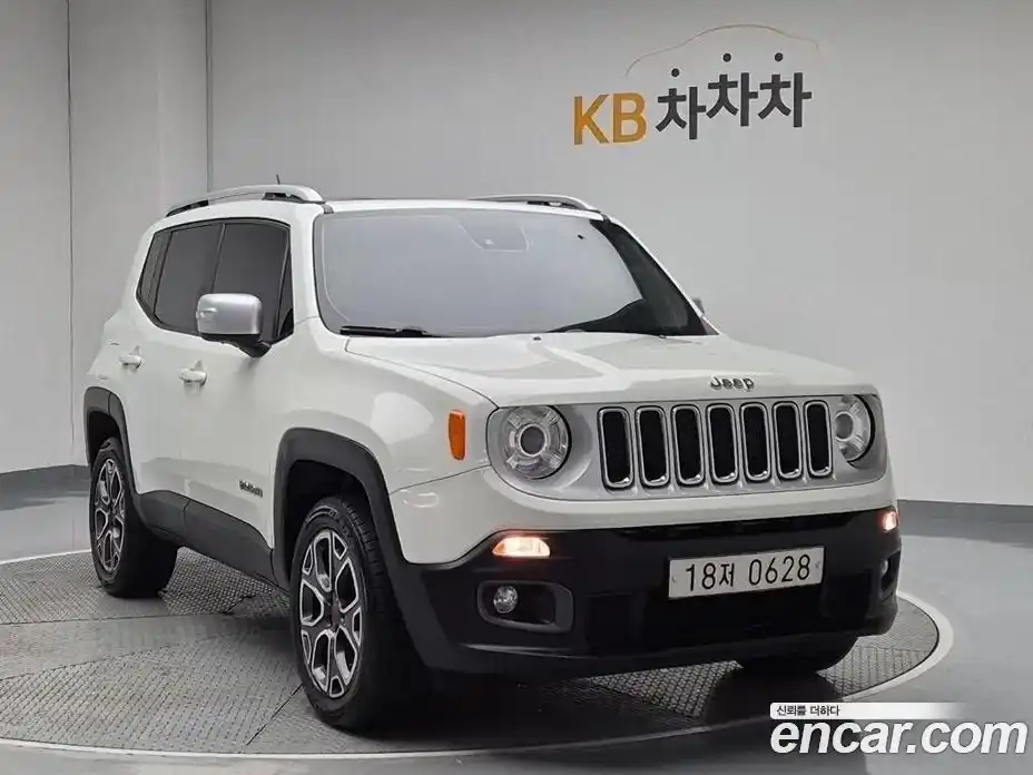 Jeep Renegade 2015 2.0 Автомат в Москве № 279163, фото 4