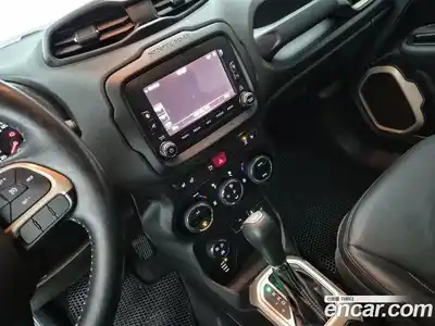 Jeep Renegade 2015 2.0 Автомат в Москве № 279163, миниатюра 10