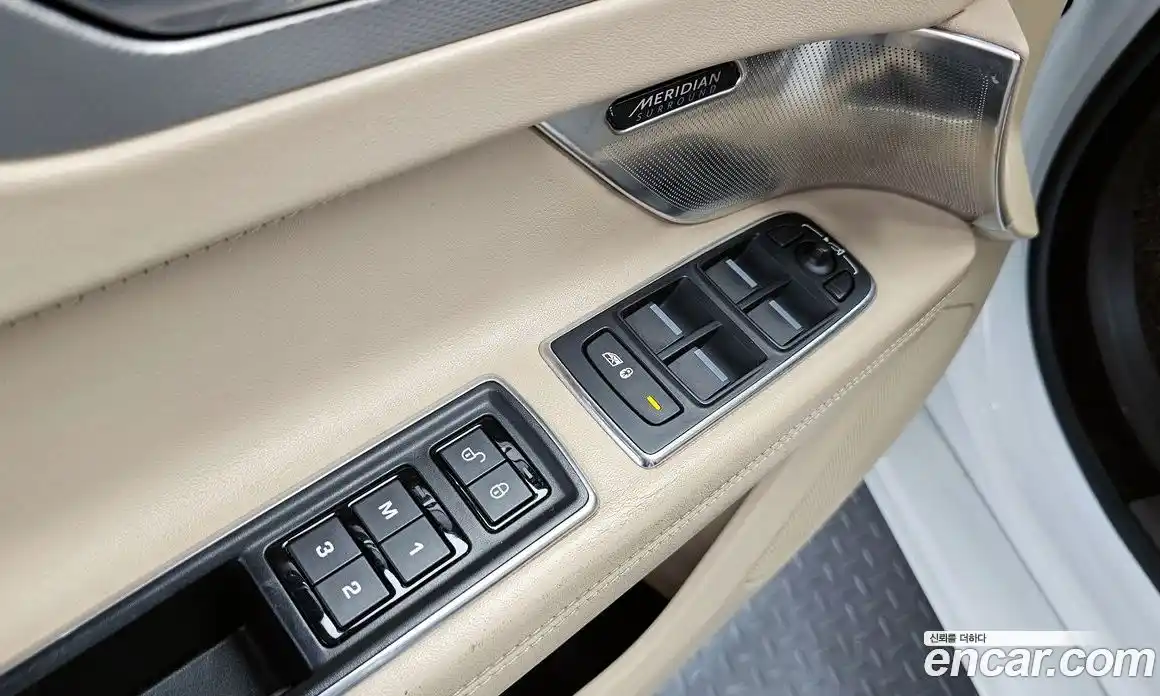 Jaguar XF 2017 2.0 Автомат в Москве № 283812, фото 19