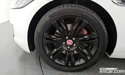 Jaguar XF 2017 2.0 Автомат в Москве № 283812, миниатюра 5