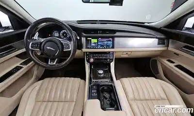 Jaguar XF 2017 2.0 Автомат в Москве № 283812, миниатюра 7