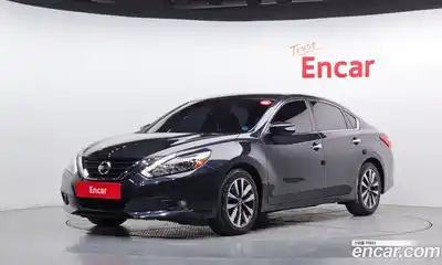 Nissan Altima, 2017