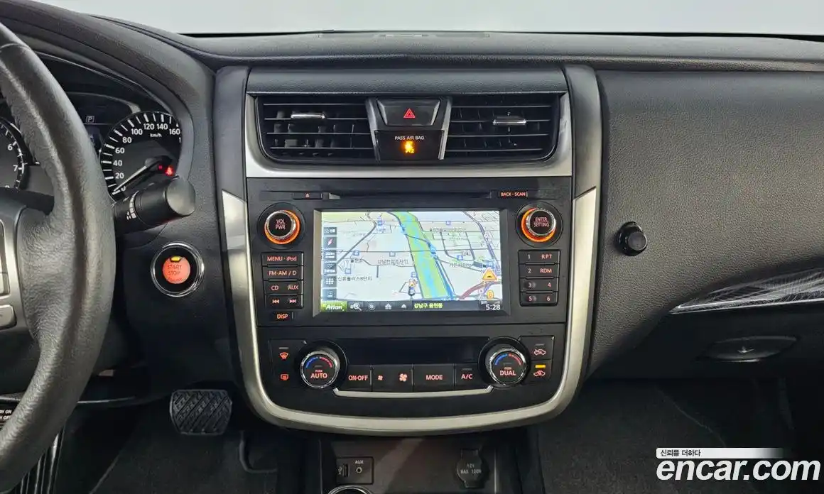 Nissan Altima 2017 2.5 Автомат в Москве № 284906, фото 14