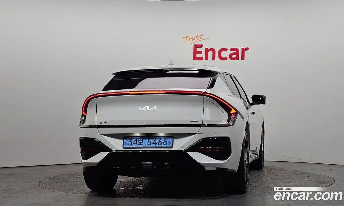 Kia EV6 2025 0.1 Автомат в Москве № 286505, фото 11