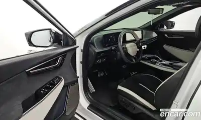 Kia EV6 2025 0.1 Автомат в Москве № 286505, миниатюра 6