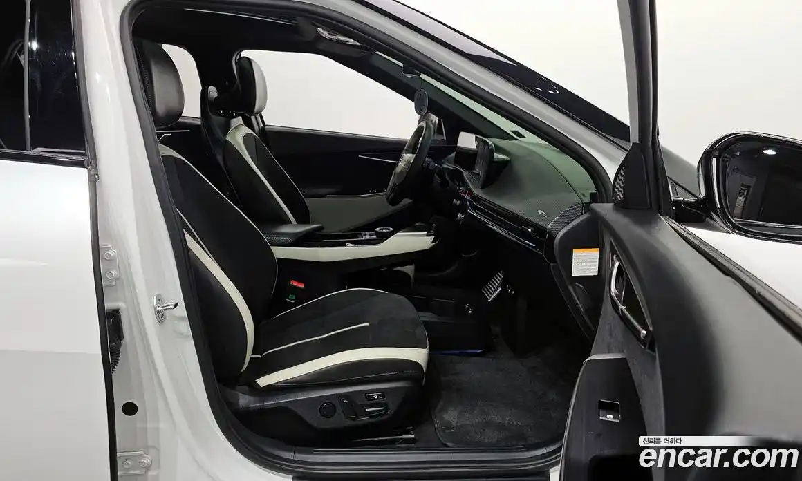 Kia EV6 2025 0.1 Автомат в Москве № 286505, фото 7