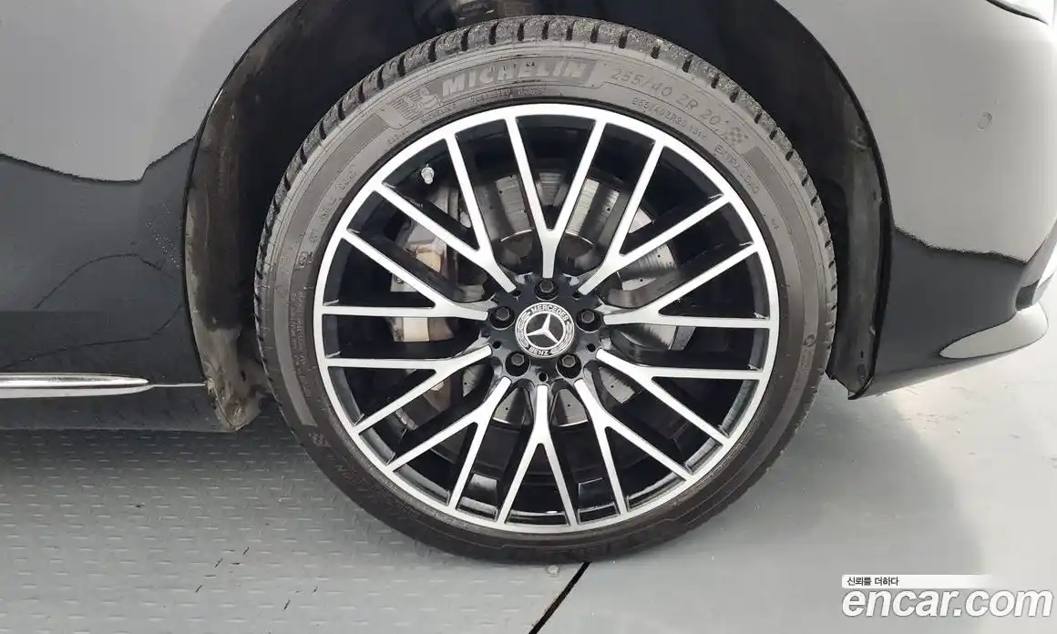 Mercedes-Benz S-Class 2022 4.0 Автомат в Москве № 292473, фото 3