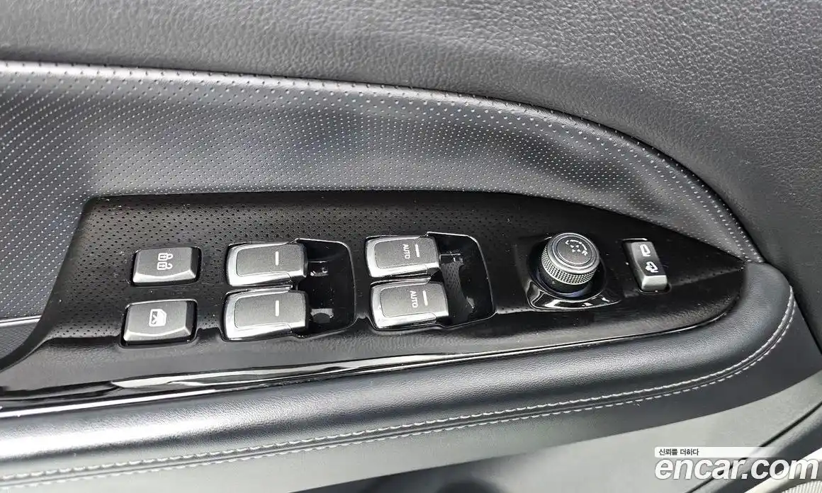 SsangYong Rexton 2018 2.2 Автомат в Москве № 29296, фото 15