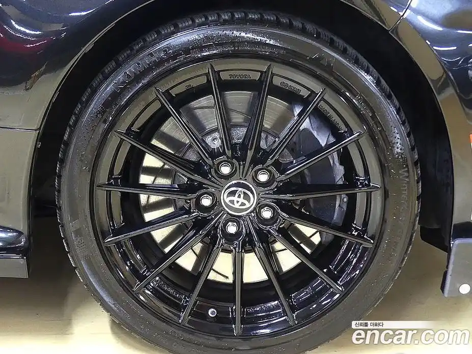 Toyota Yaris(Vitz) 2020 1.6 Механическая в Москве № 295030, фото 11