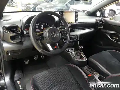 Toyota Yaris(Vitz) 2020 1.6 Механическая в Москве № 295030, миниатюра 7