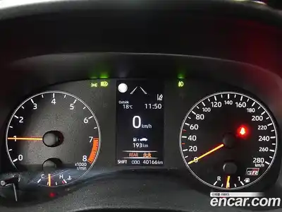 Toyota Yaris(Vitz) 2020 1.6 Механическая в Москве № 295030, миниатюра 8