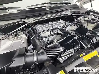 Land Rover Range-Rover 2016 5.0 Автомат в Москве № 298206, миниатюра 5